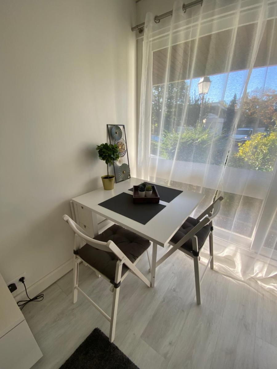 HanaHome Studio proche Versailles et Paris - Housity