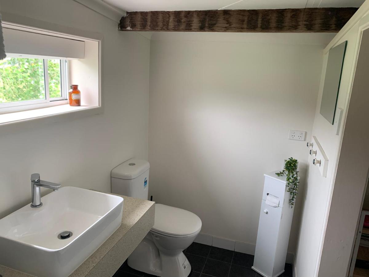 Fernmount Stay - Housity