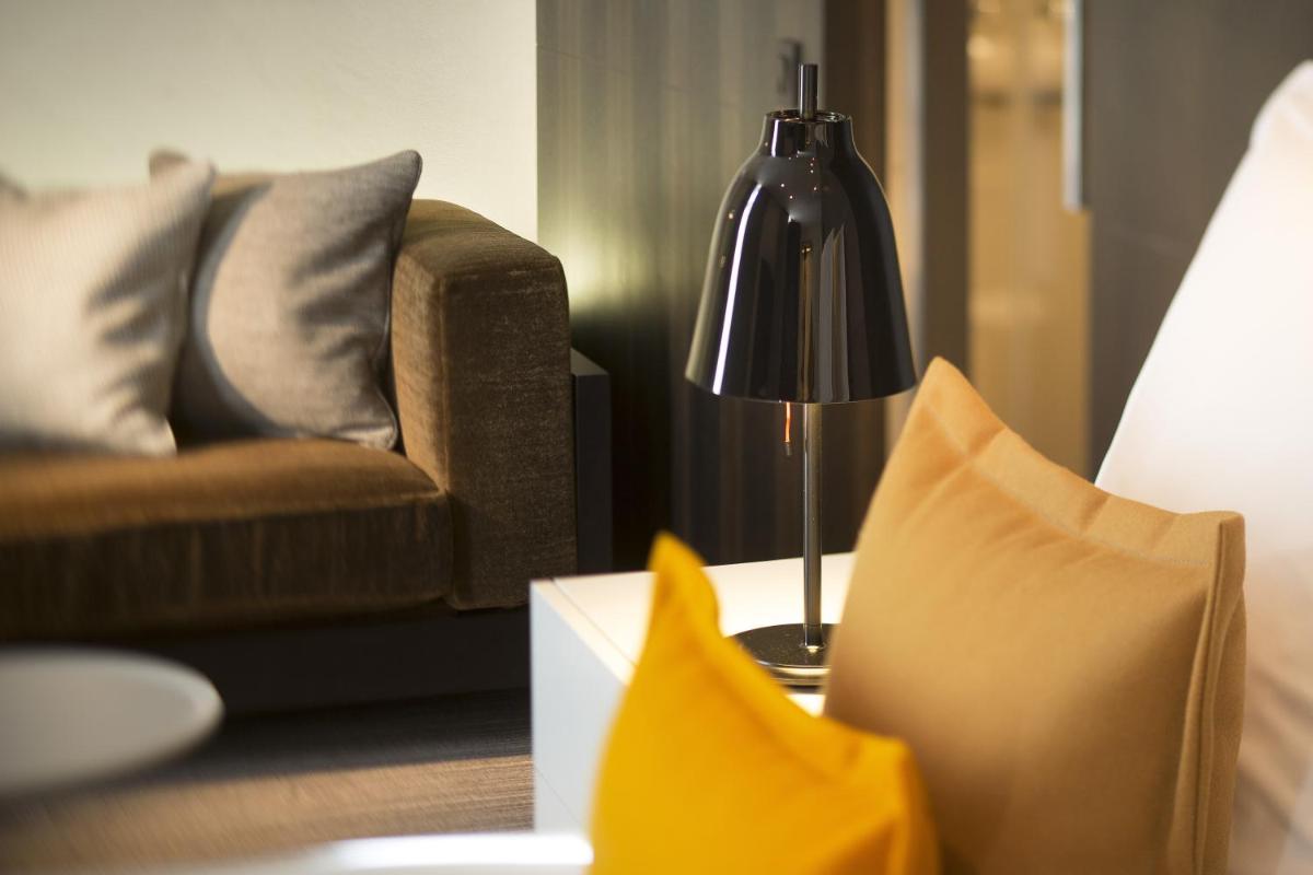 Coin salon dans l'établissement Hotel D - Strasbourg