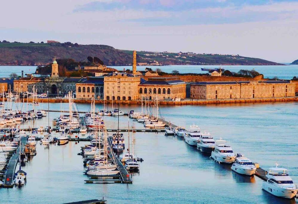 The Yard apartment - Royal William Yard Plymouth - Housity