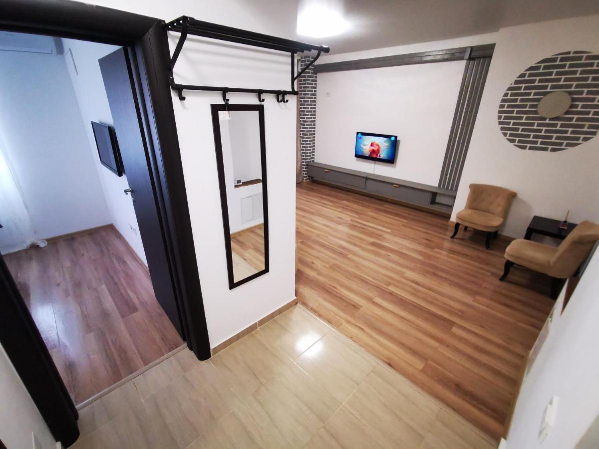 Suitetrails - Stylish Apartment