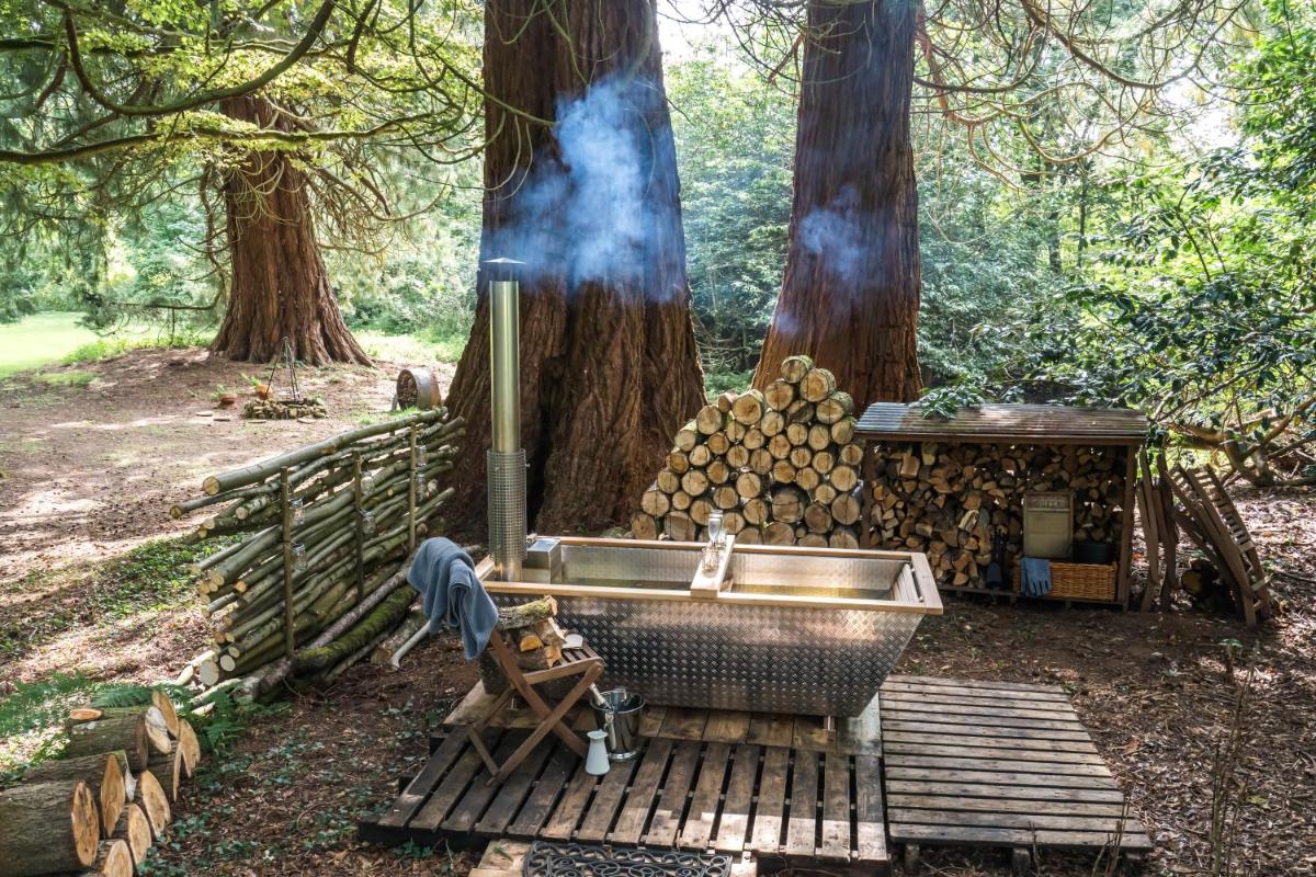 Punch Tree Brown Cabin Wood Hot Tub & Wood Burner - Housity