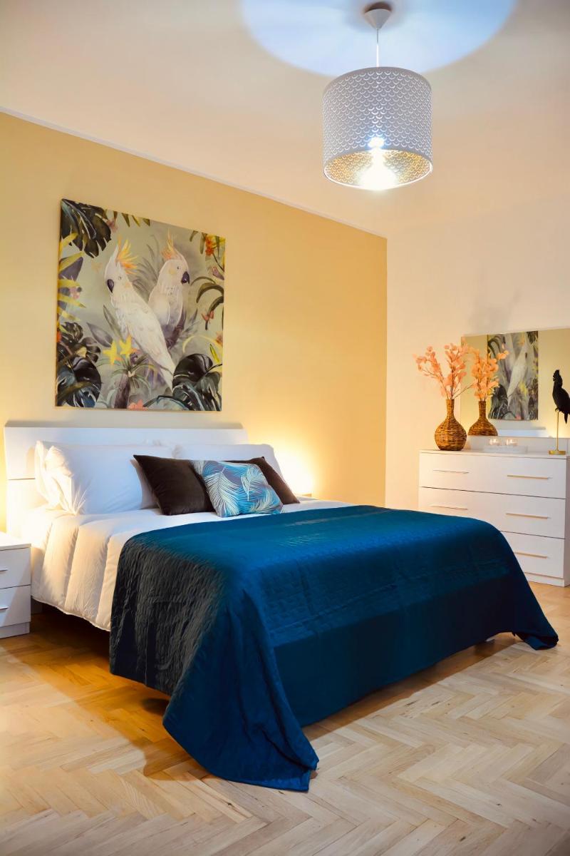Vatican Luxury Apartment - Housity