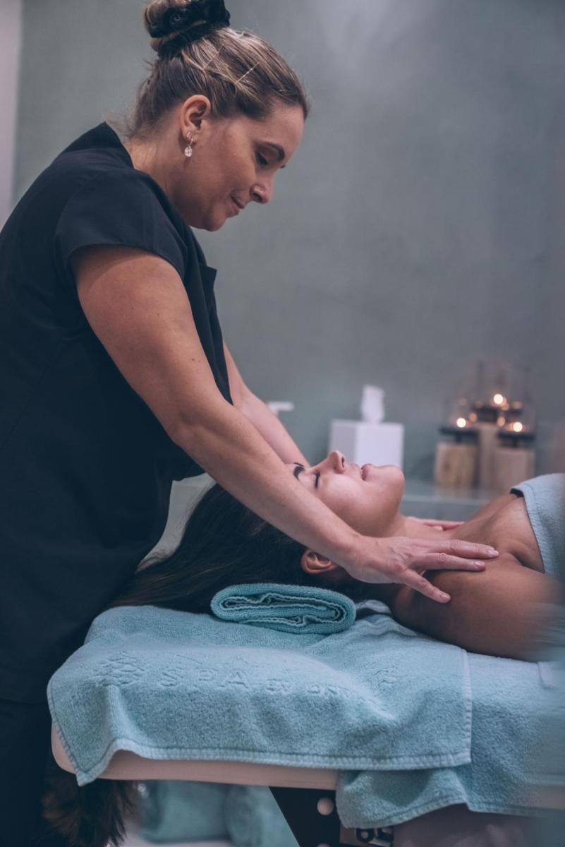 O spa e/ou outras comodidades de bem-estar em Onyria Quinta da Marinha Hotel