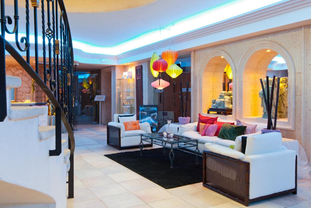 Zona de estar de Lago Garden Apart-Suites & Spa Hotel