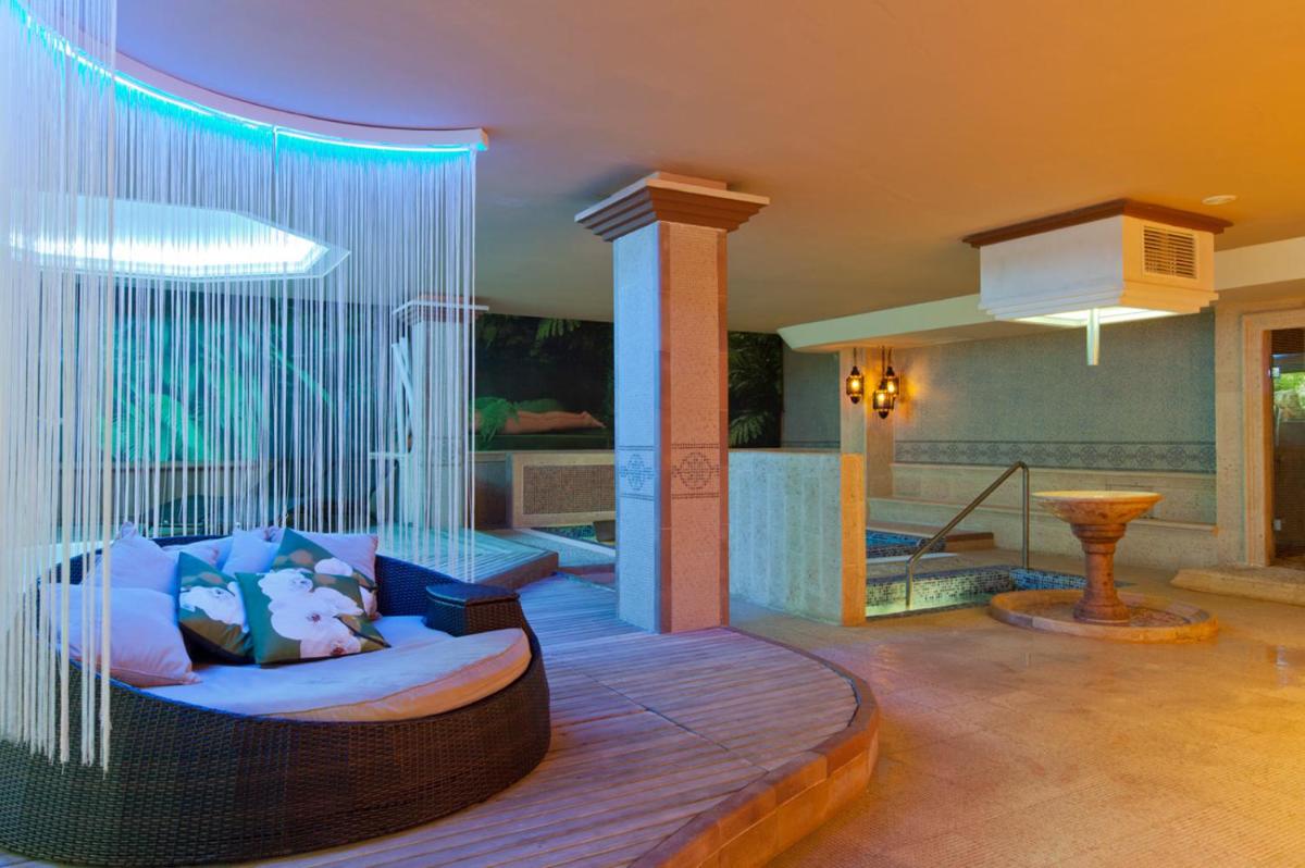 Zona de estar de Lago Garden Apart-Suites & Spa Hotel