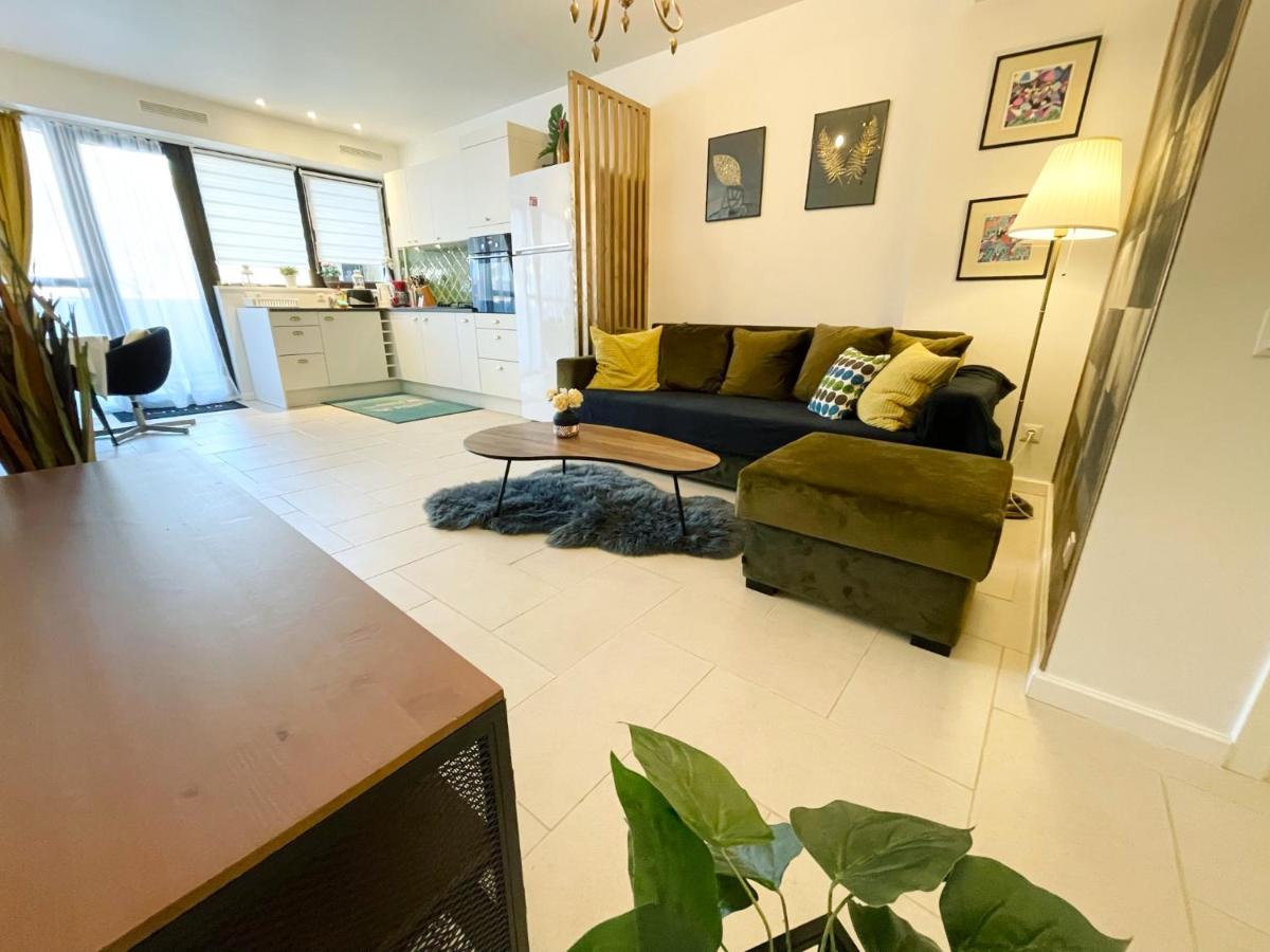 Bonjour Apartment - Housity
