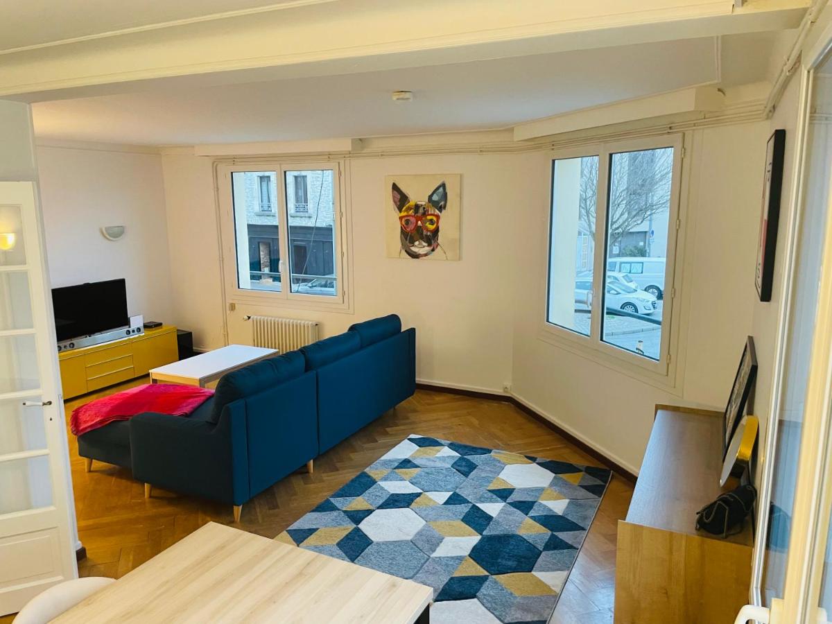 Charmant appartement de cœur de ville - 2 chambres lits Queen size - NETFLIX - WIFI - Housity