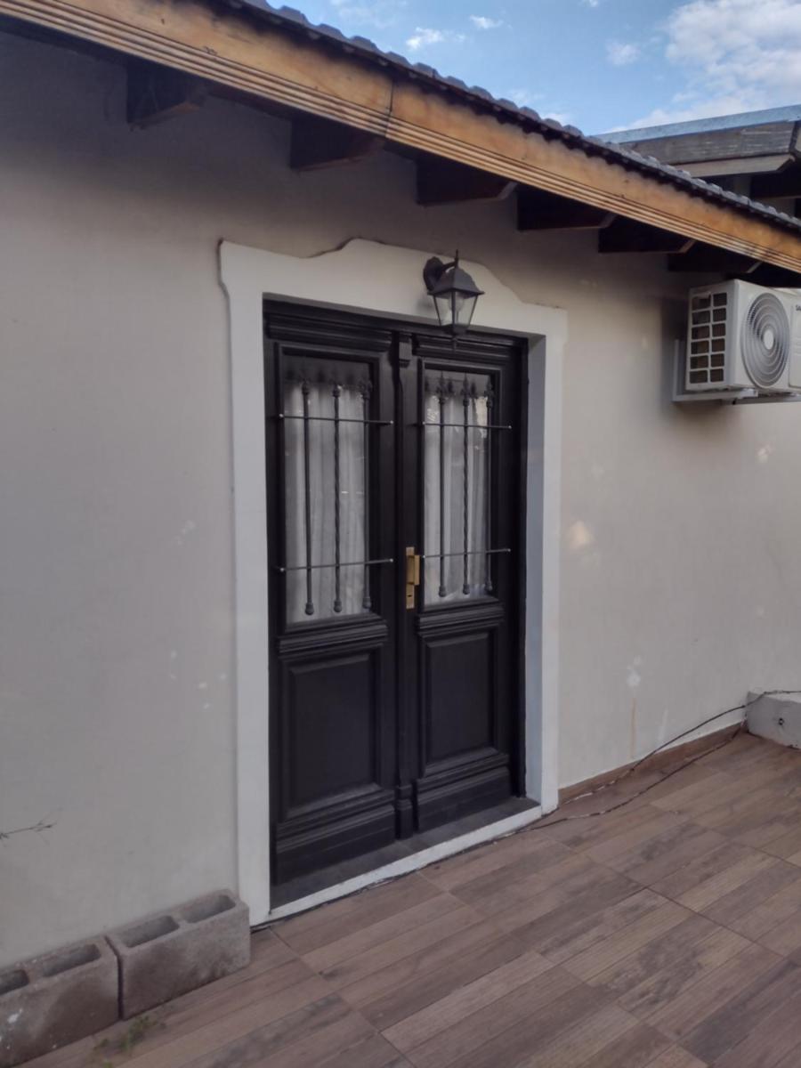 Casa en Jose Marmol con entrada individual - Housity