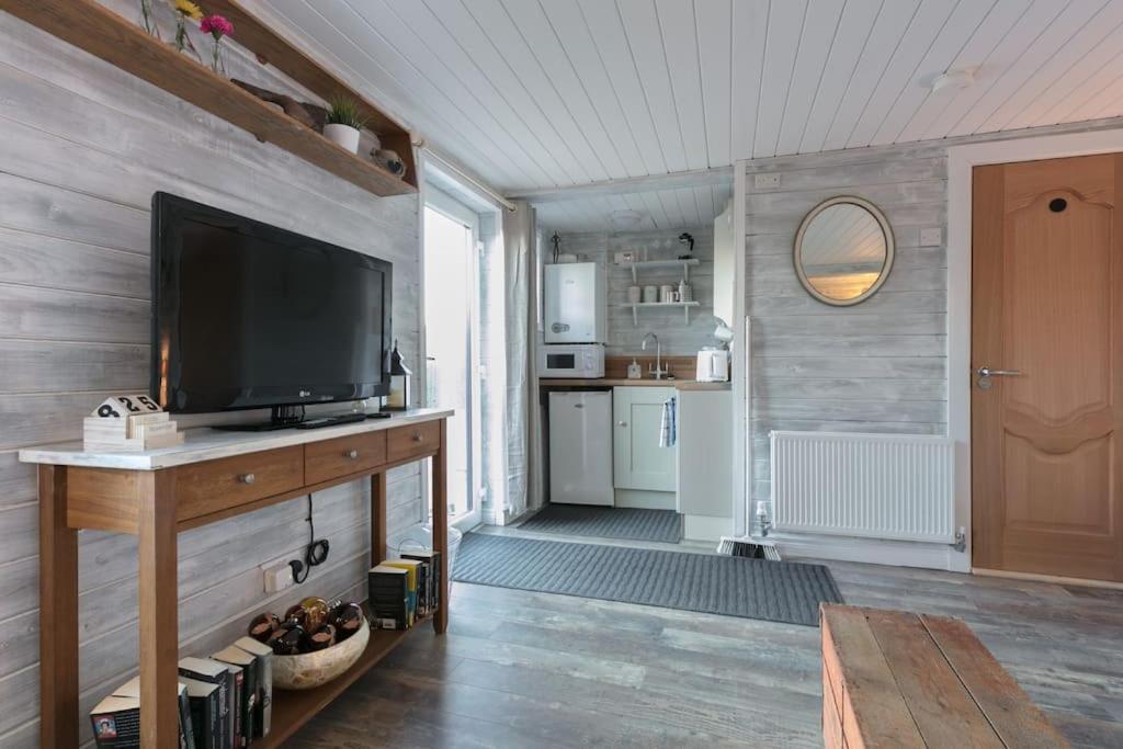 Loughview chalet - Housity