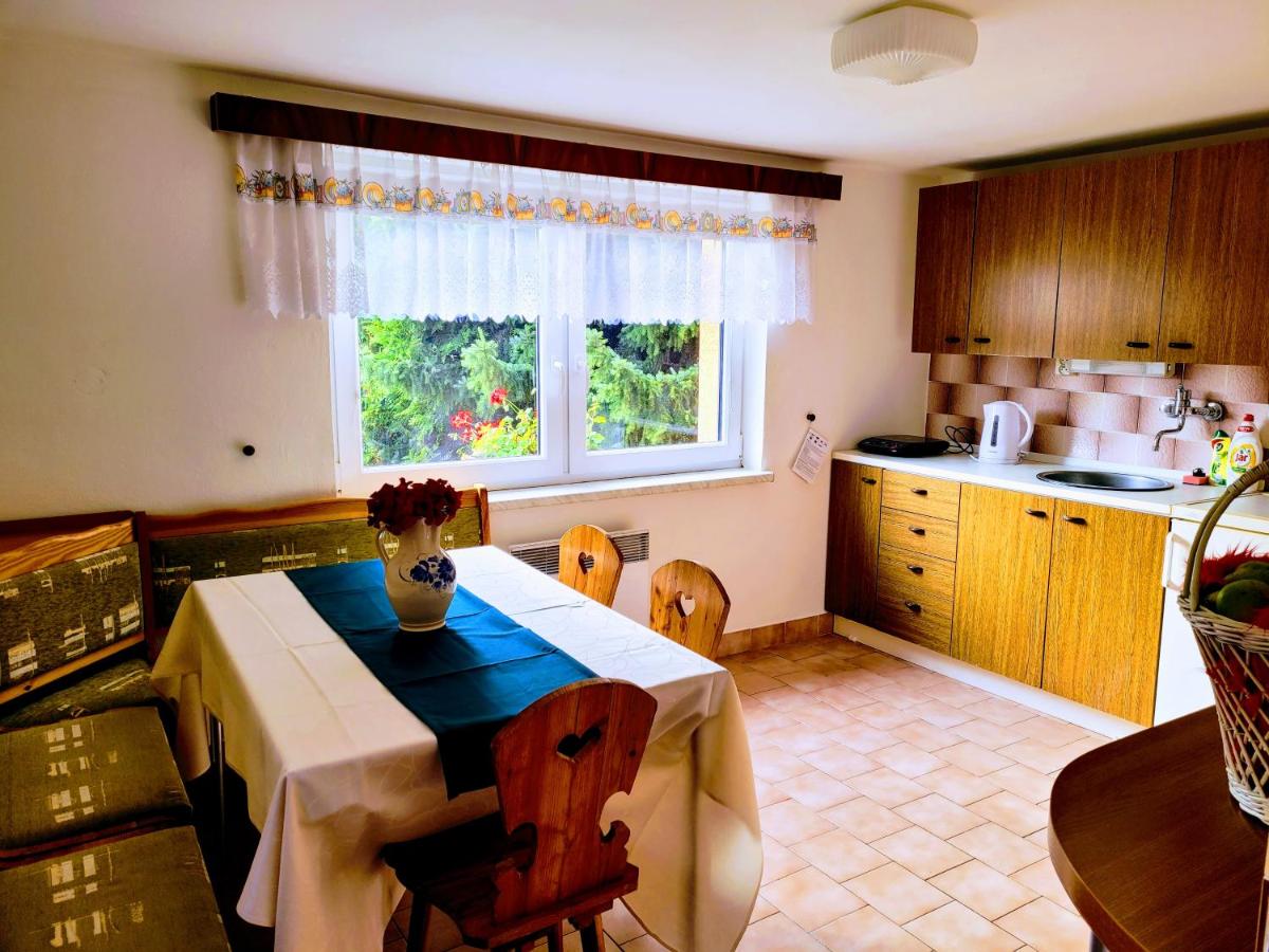 Chaloupka u Splavu - Housity