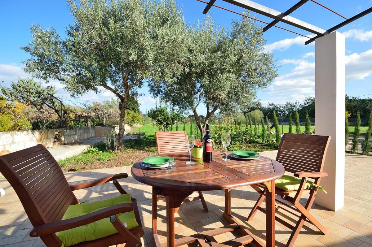 Villa Les Oliveres By SunVillas Mallorca - Housity