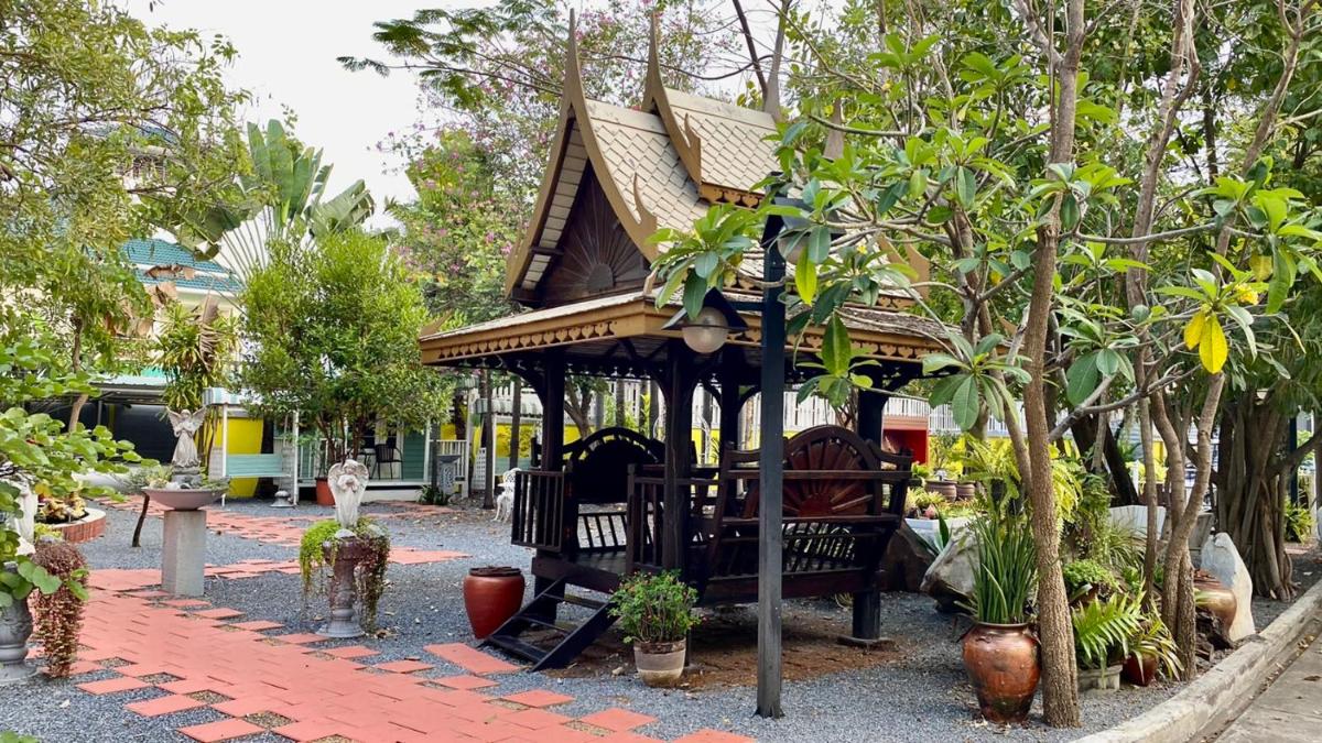 Kwanruen Resort - Housity