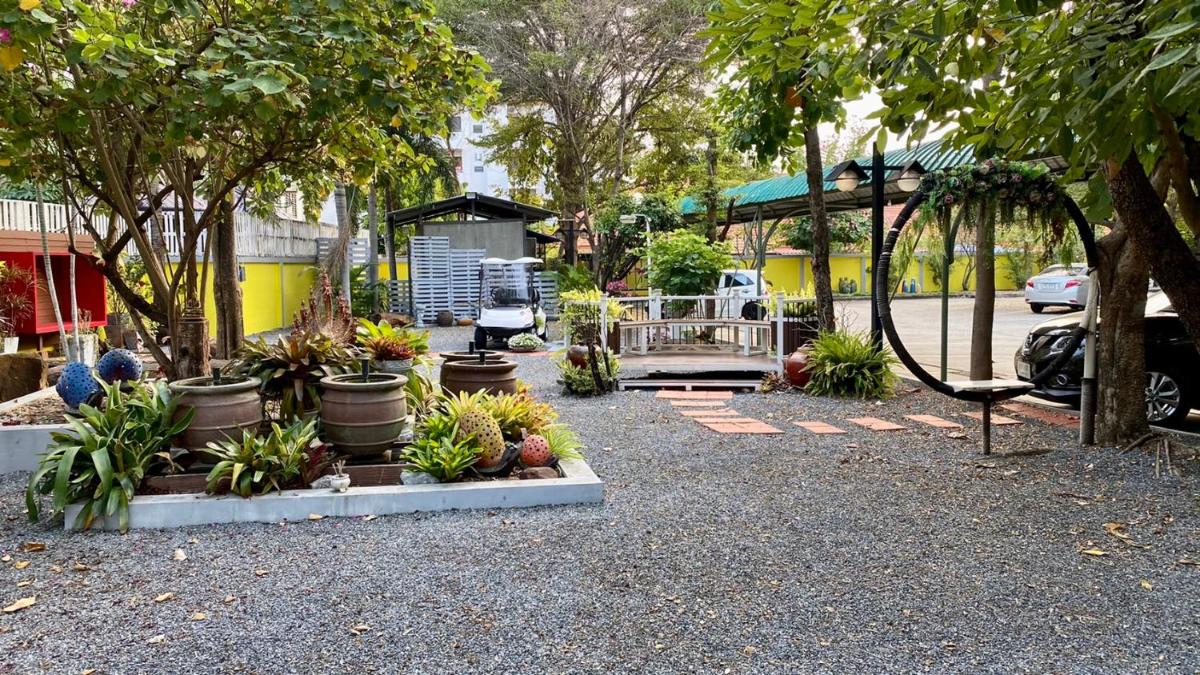Kwanruen Resort - Housity
