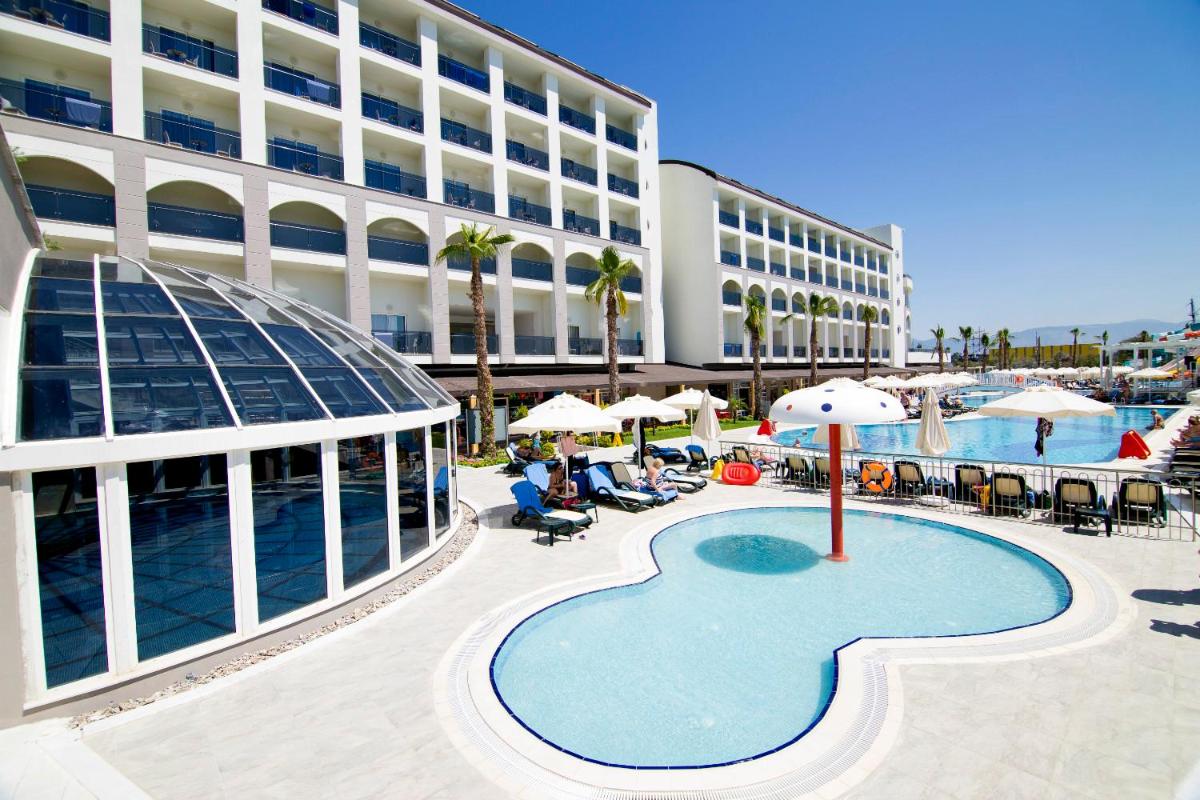 Port River Hotel&Spa - Housity