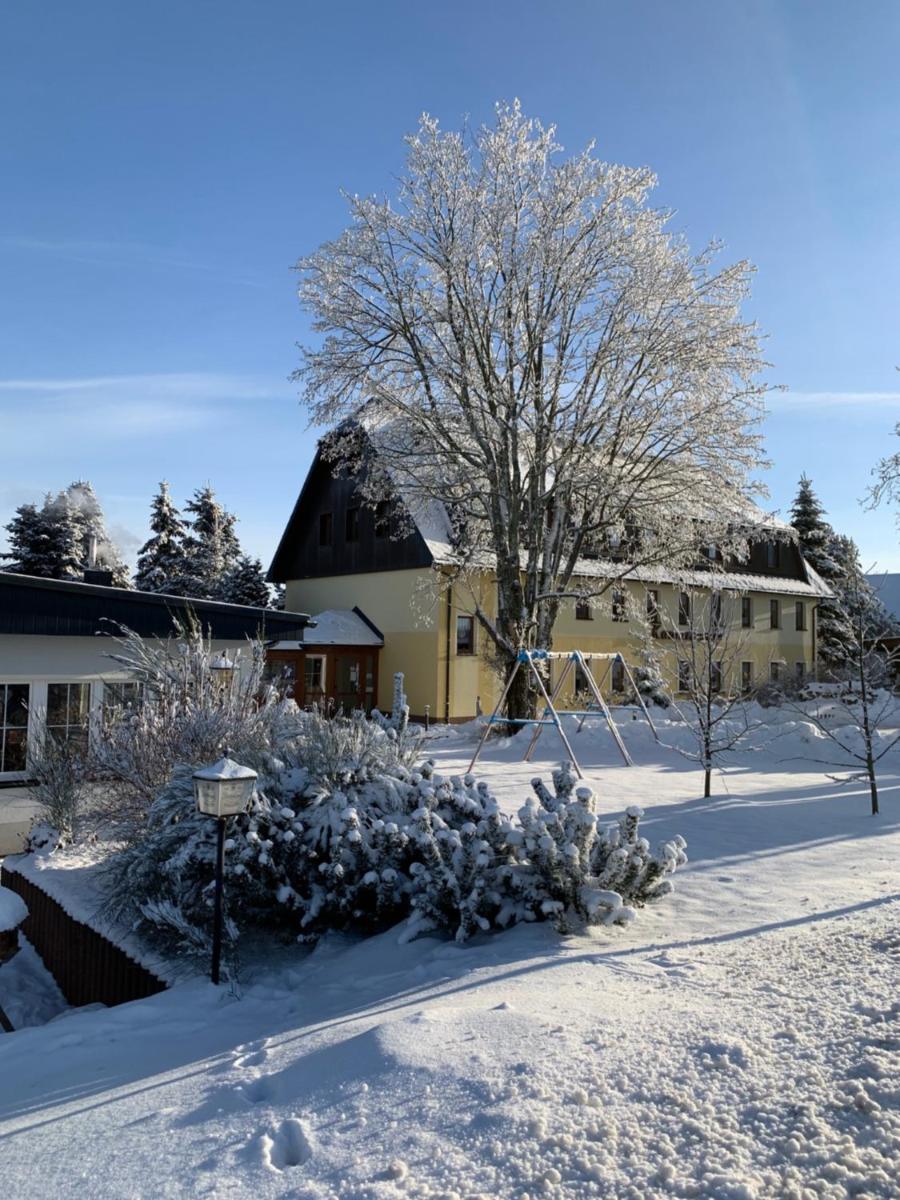 Hotel Dachsbaude & Kammbaude - Housity