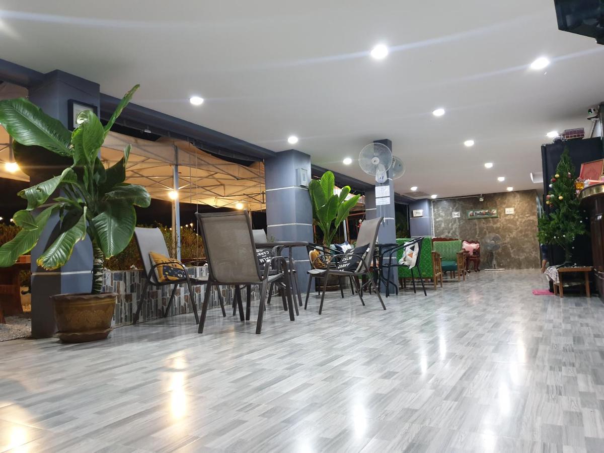 บ้านแก่งรีสอร์ท เชียงคาน - Hizvo