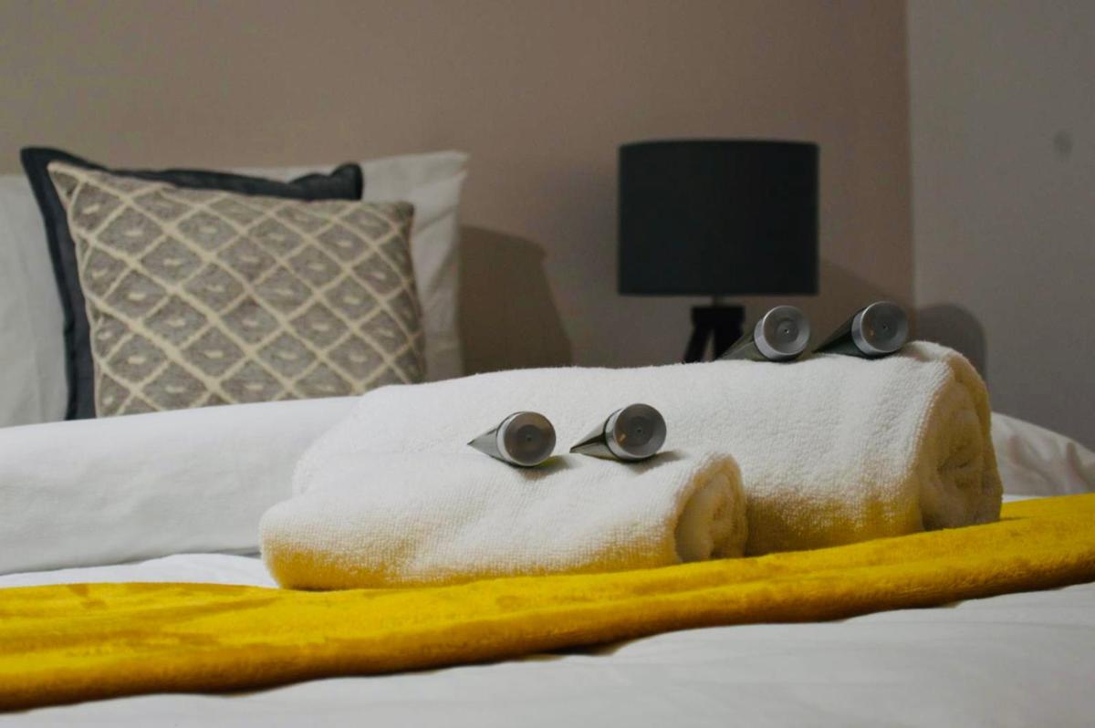 Stunning 3-Bed Ground Floor Apartment in Coventry - Housity