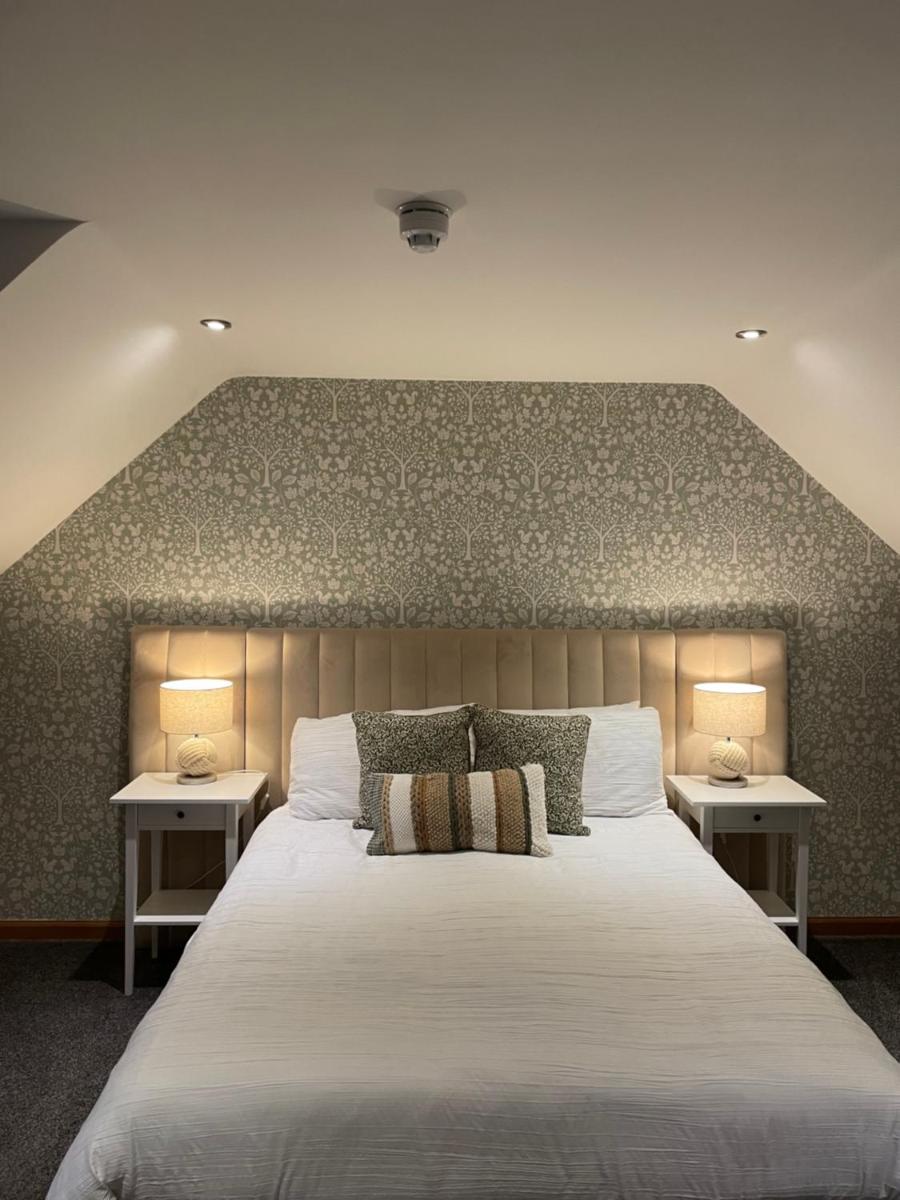 The Square Kintore - Housity