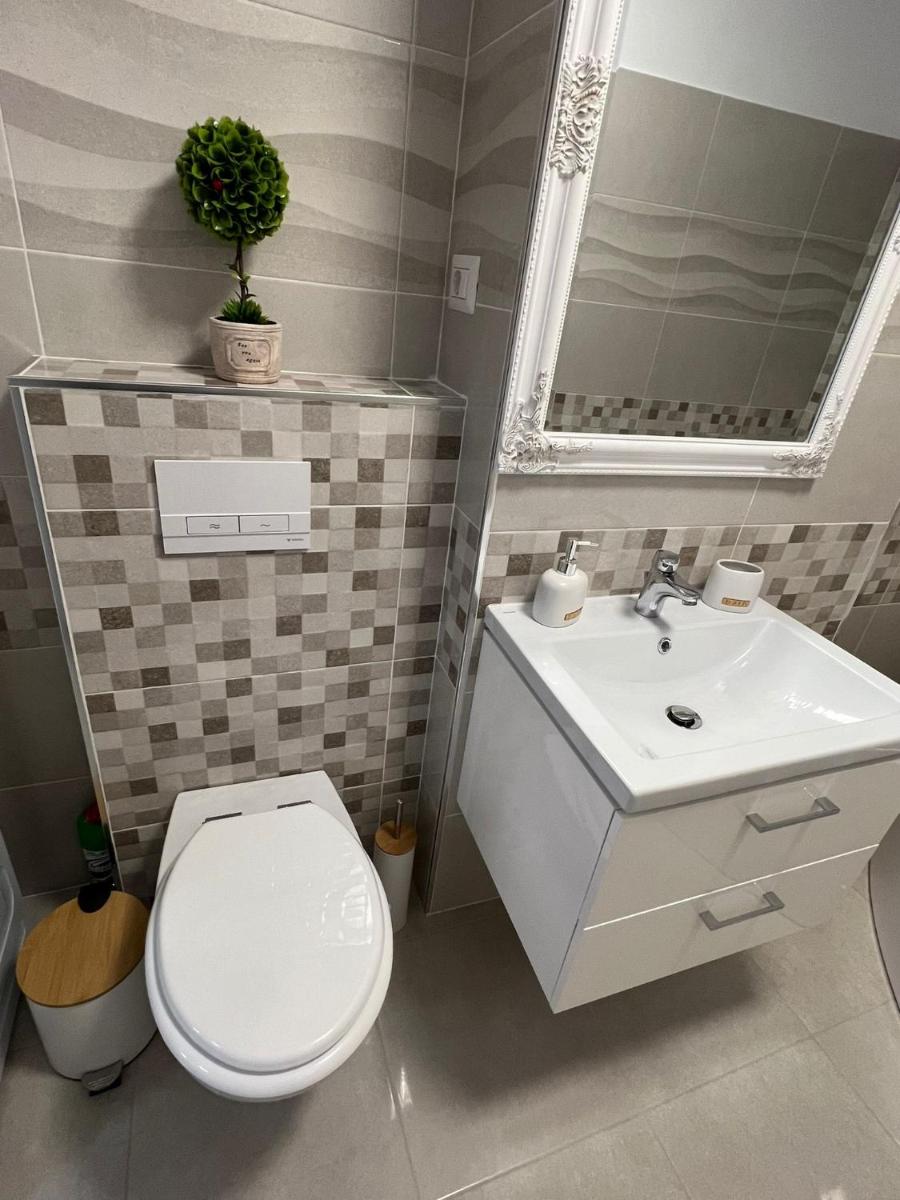 Luxury Cora, conditii de 5 stele! - Housity