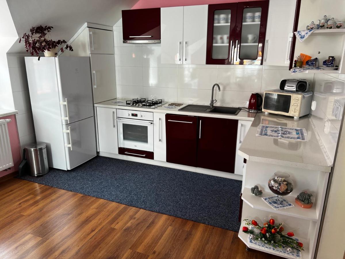 Privát Daniela Štrba - Housity