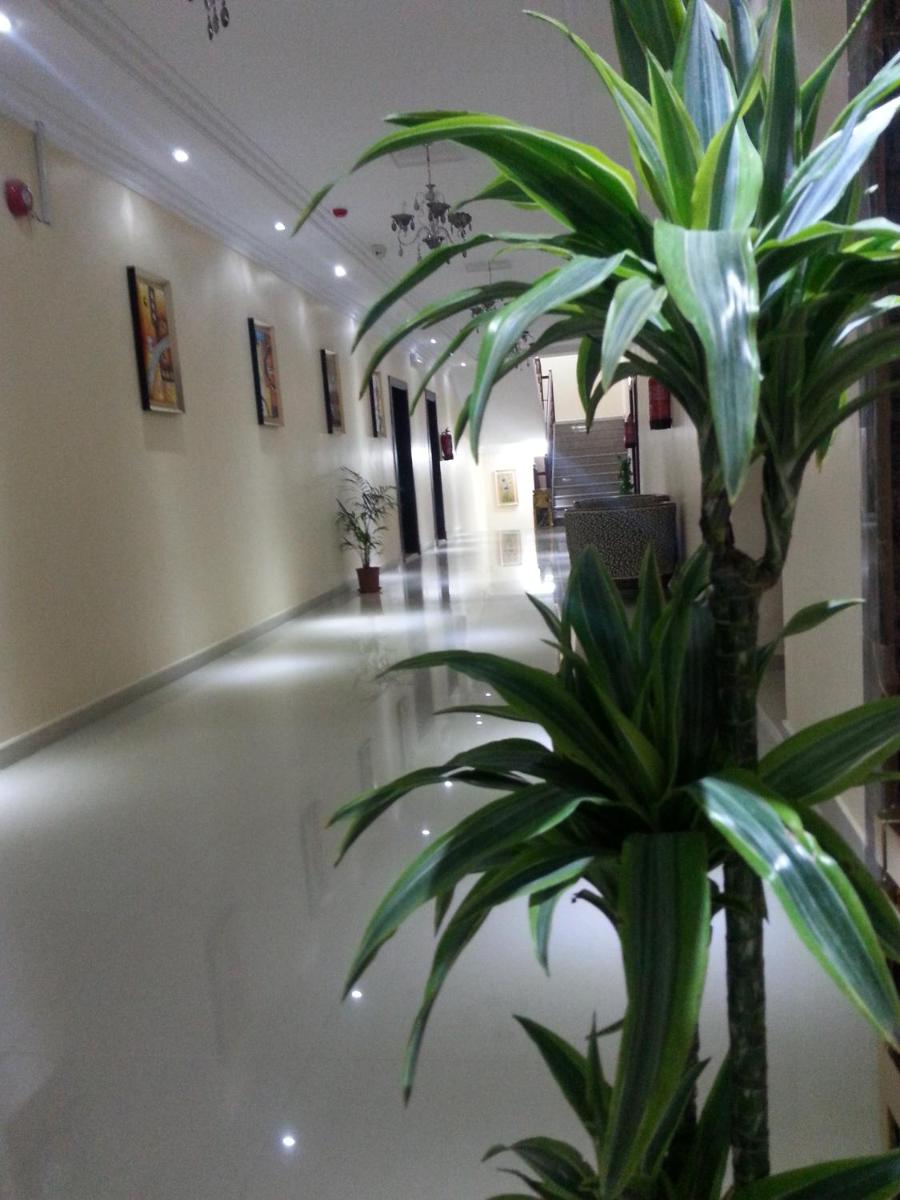 Suitetrails - Lara Al Jawf Hotel Apartments