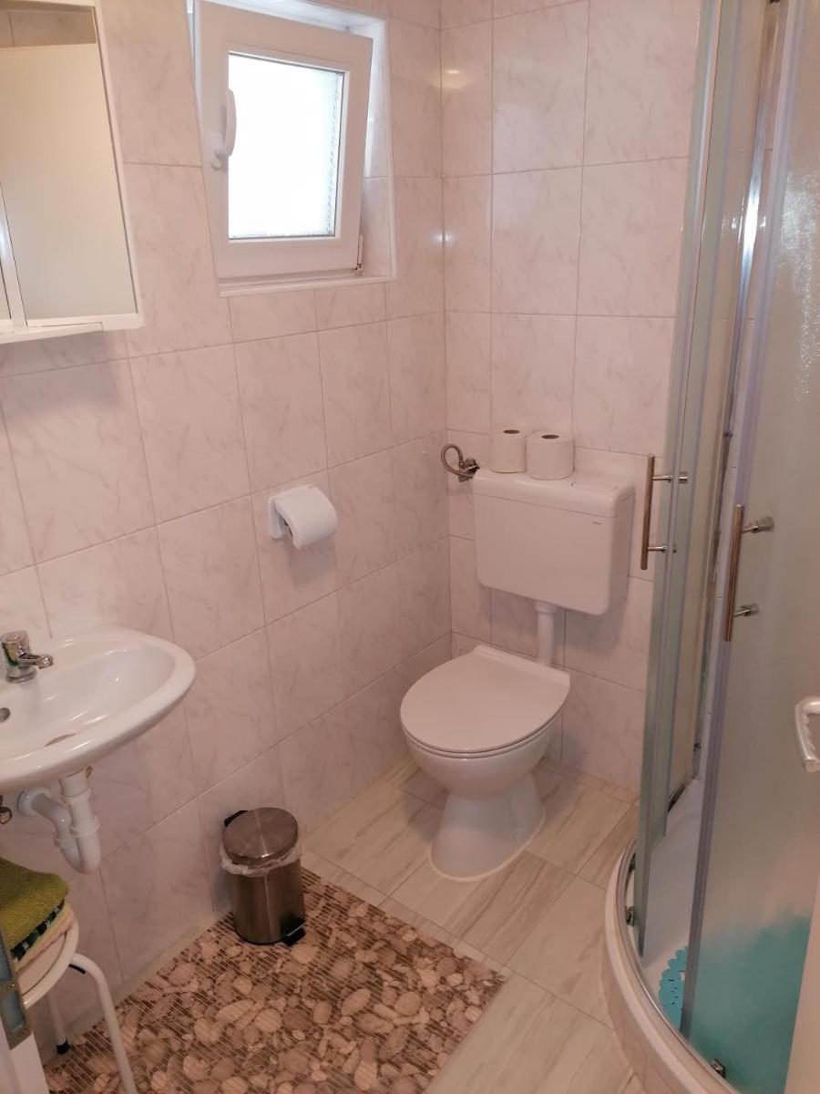 Apartmaji Korošec na Koprivniku - Housity