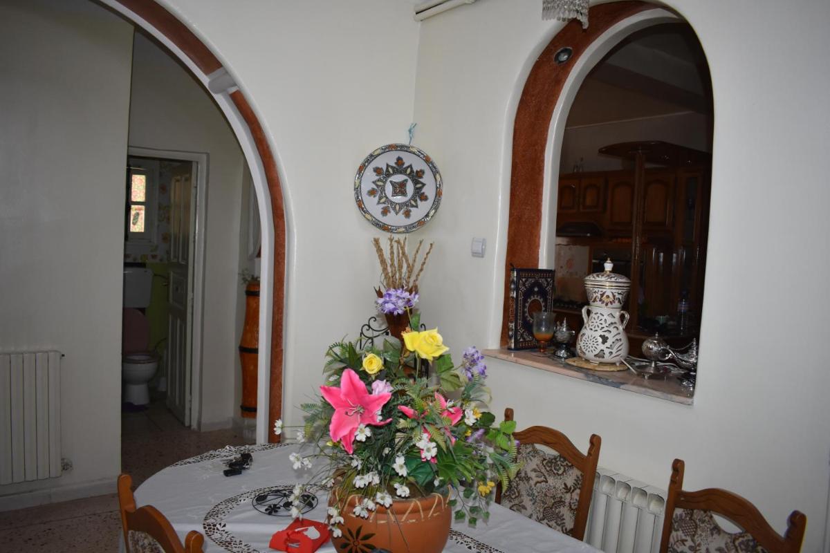 Djbel whech , consontine - Housity