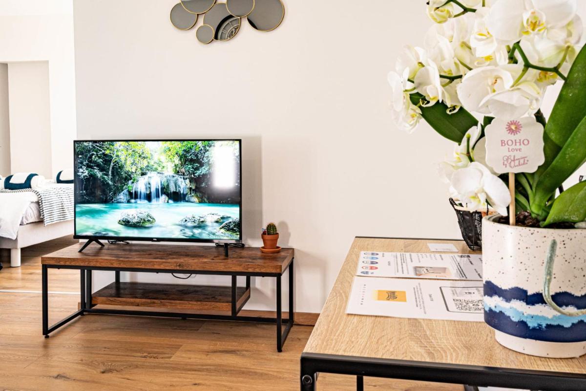 SOTHYS Design Apartment 7 min from Limoges - Hizvo