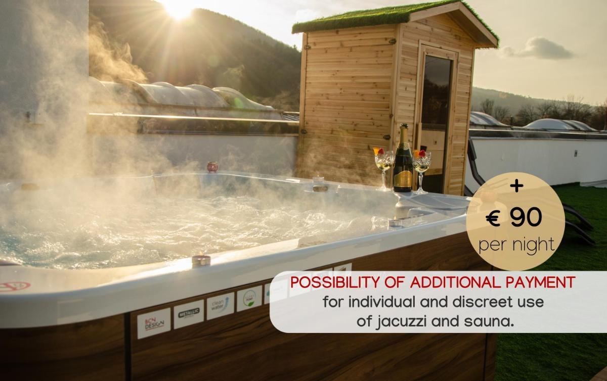 Roof Apartment ART-PE - Housity