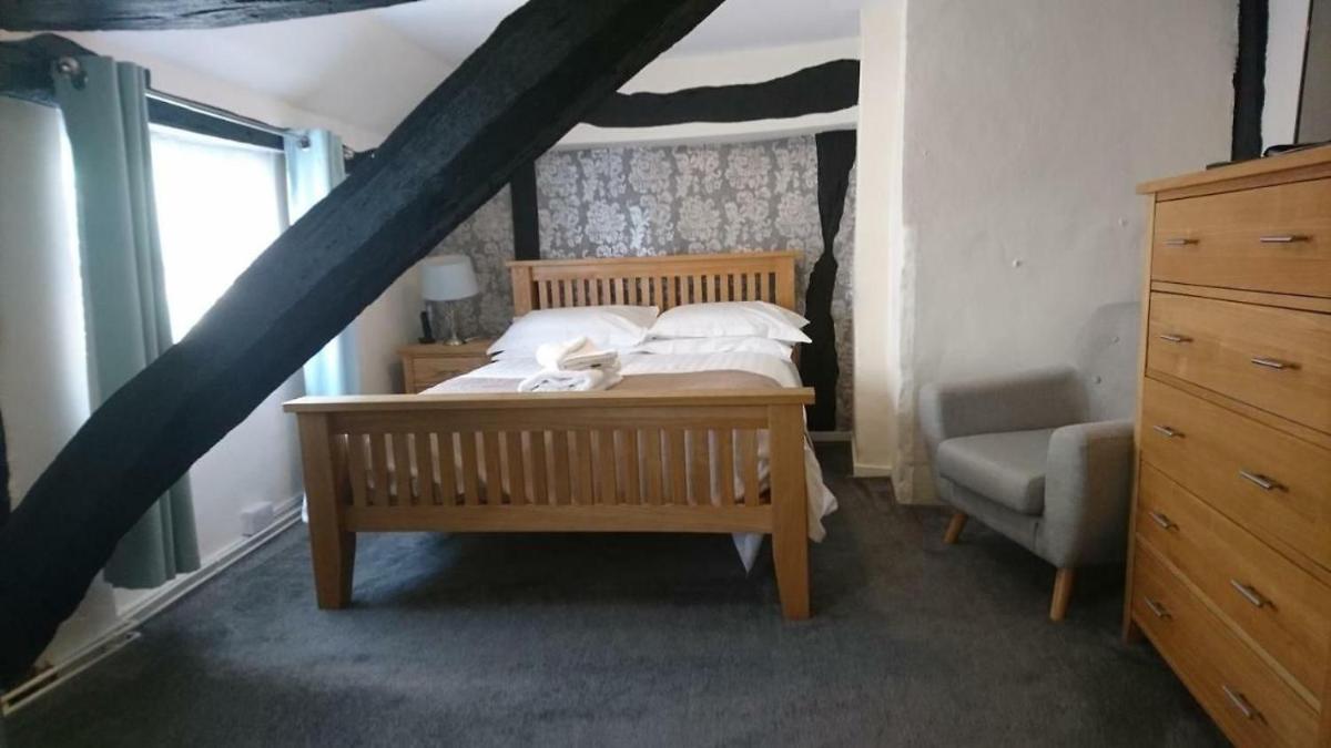 The Angel Inn - Housity