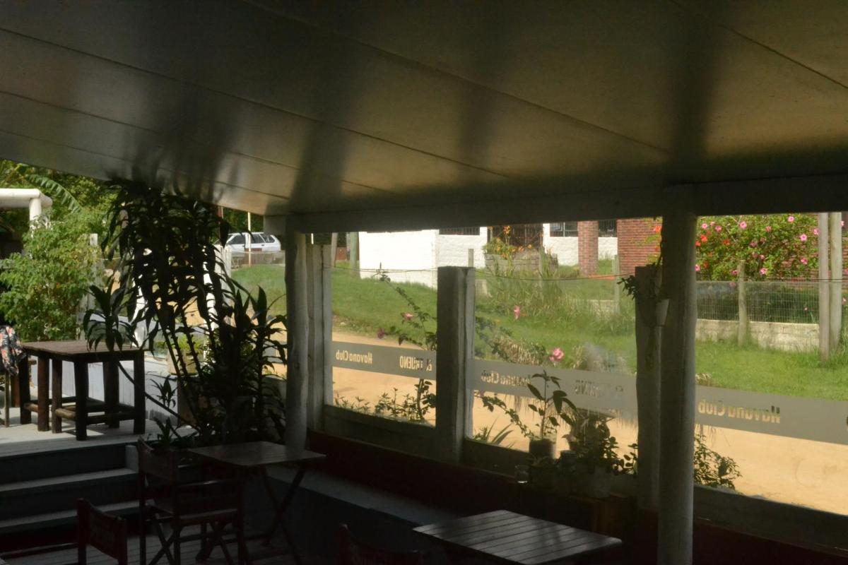 El Trueno Hostel - Housity