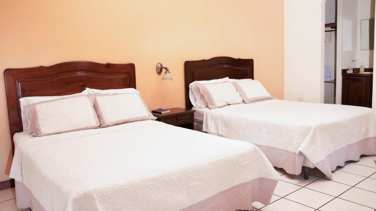 Hotel El Arco - Housity