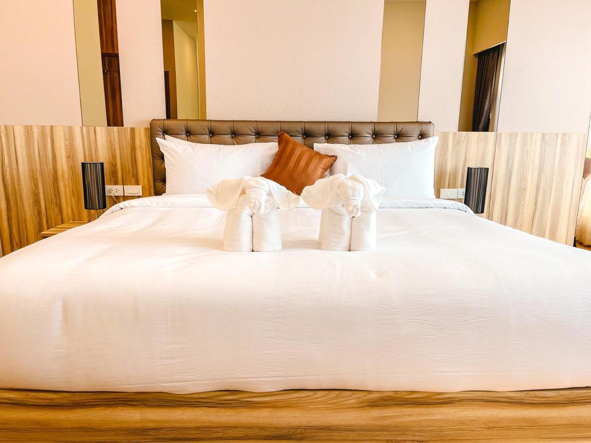 Sukruethai Hotel Chiang Mai - โรงแรมสุขฤทัย เชียงใหม่ - Housity