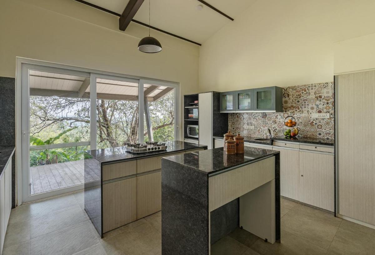 LohonoStays Vinayalam - Housity