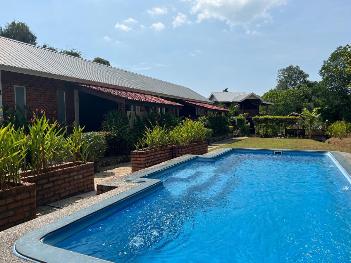 Hujung Kampung Estate - Housity
