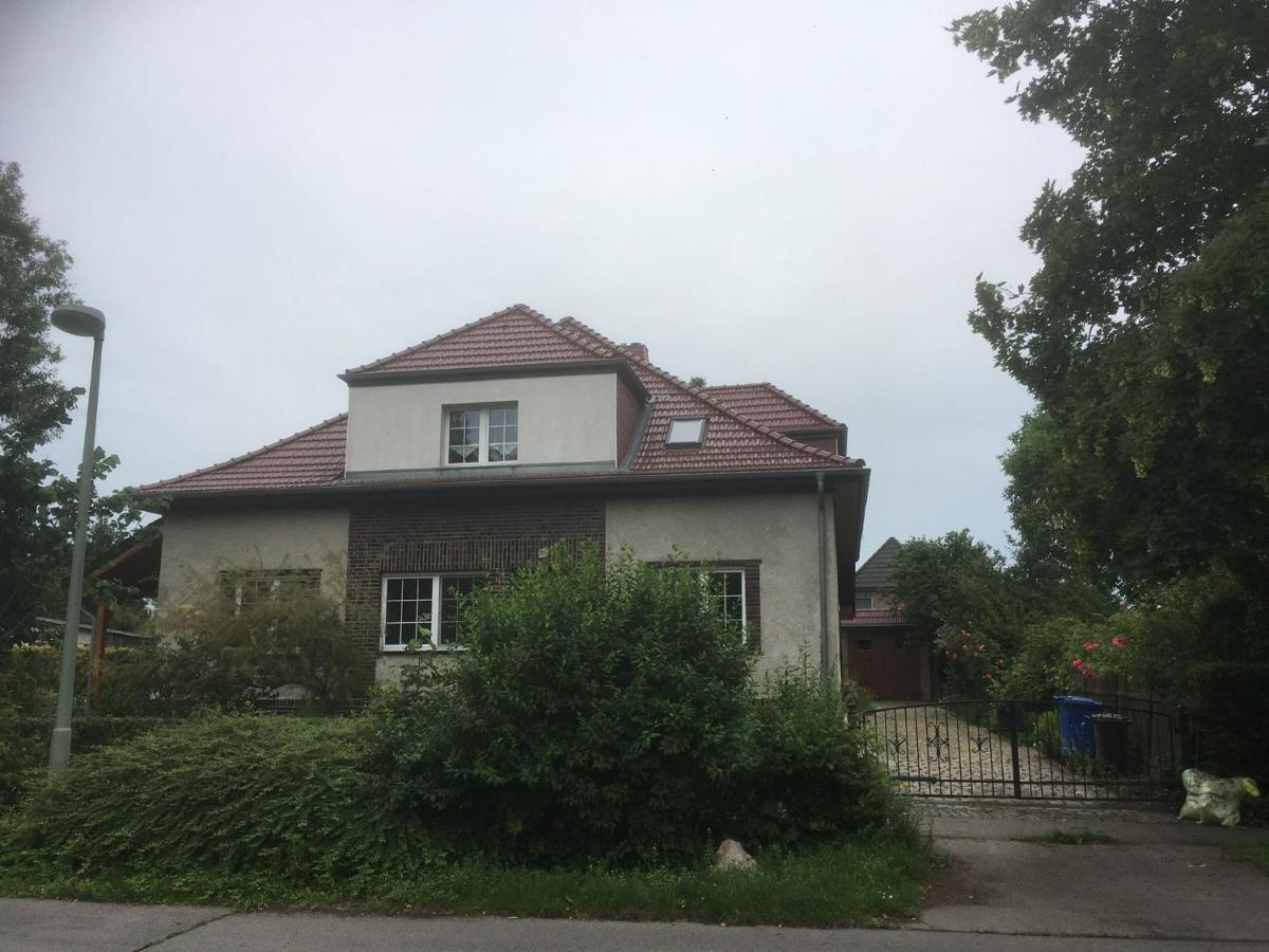 Biesdorf-verkehrsgünstig und ruhig - Housity