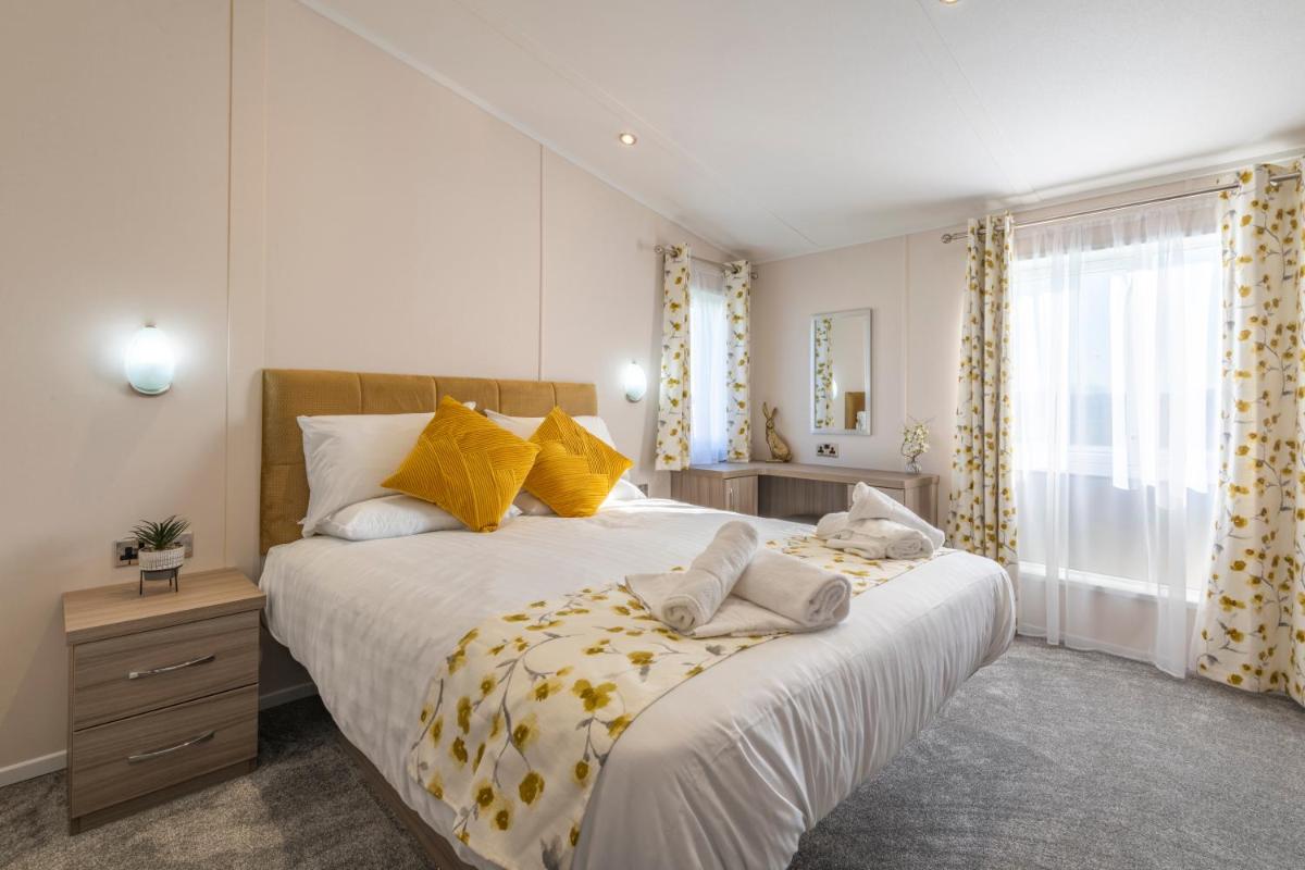 Marine Holiday Park - Housity