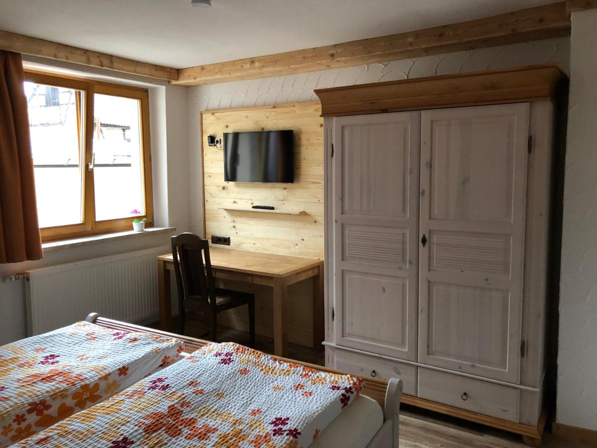 Ferienwohnung & Pension Brückner - Housity