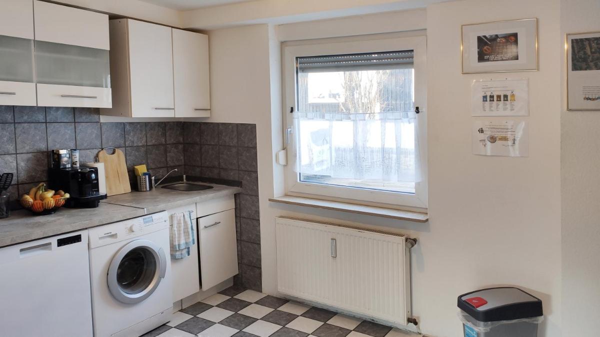 WU01 - 75m2 - Single Beds - Comfortable Apartment - Wuppertal - Housity