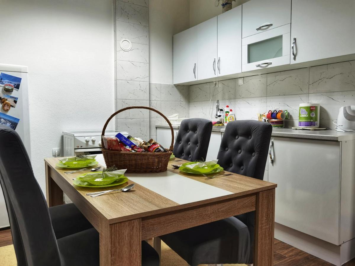 Pale city center apartment - Housity