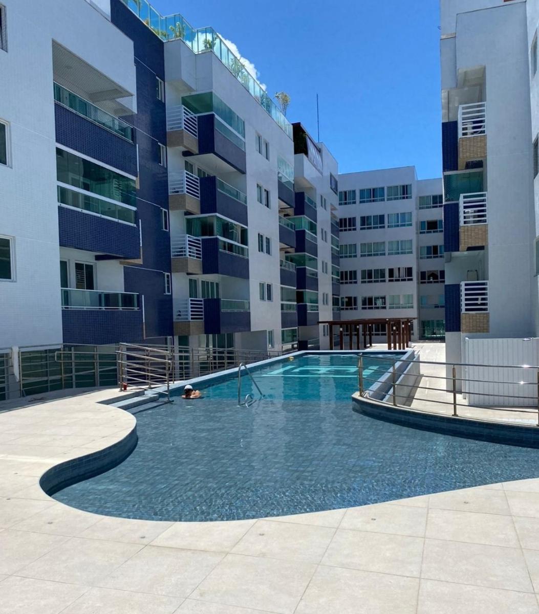 Charmoso Apartamento Pé na Areia Bessa - Housity