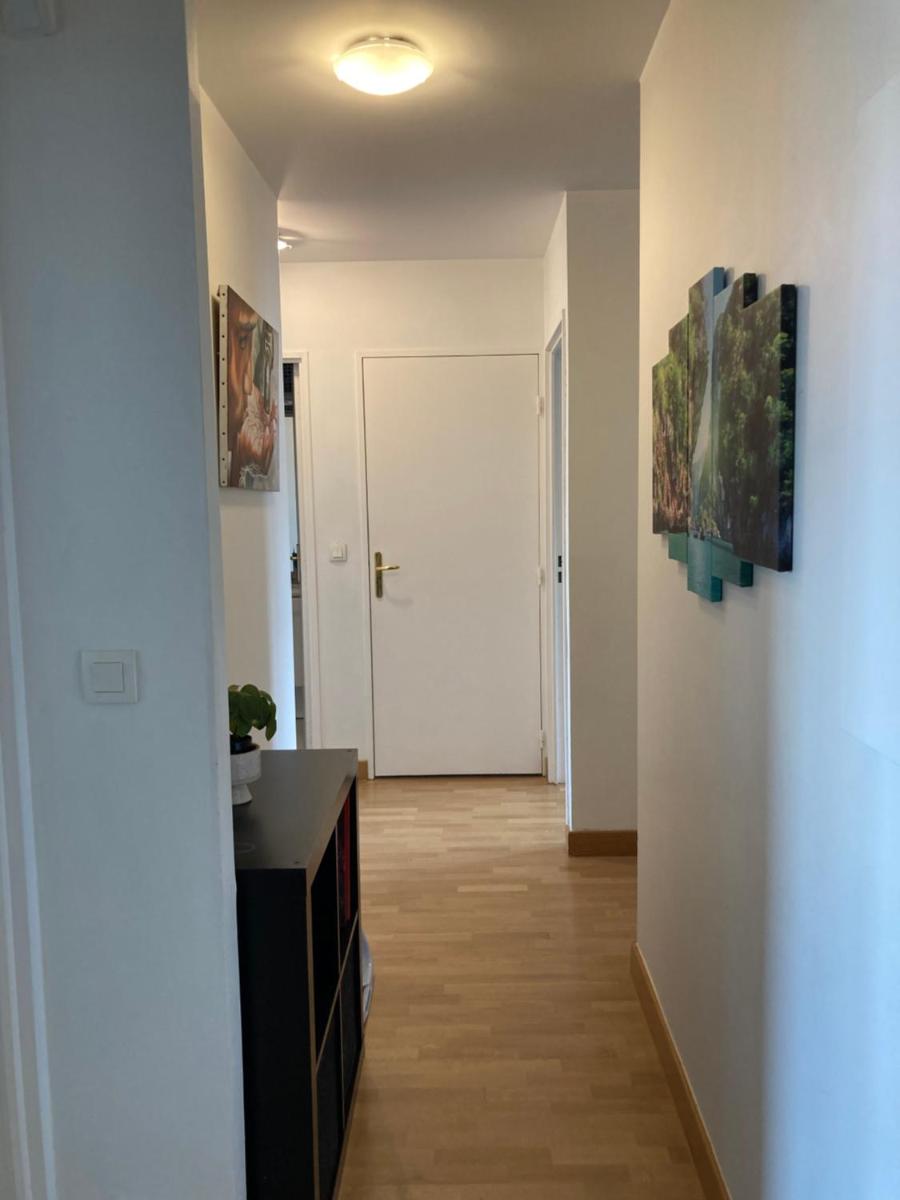 Grand F4 près de Paris avec une belle vue - Housity