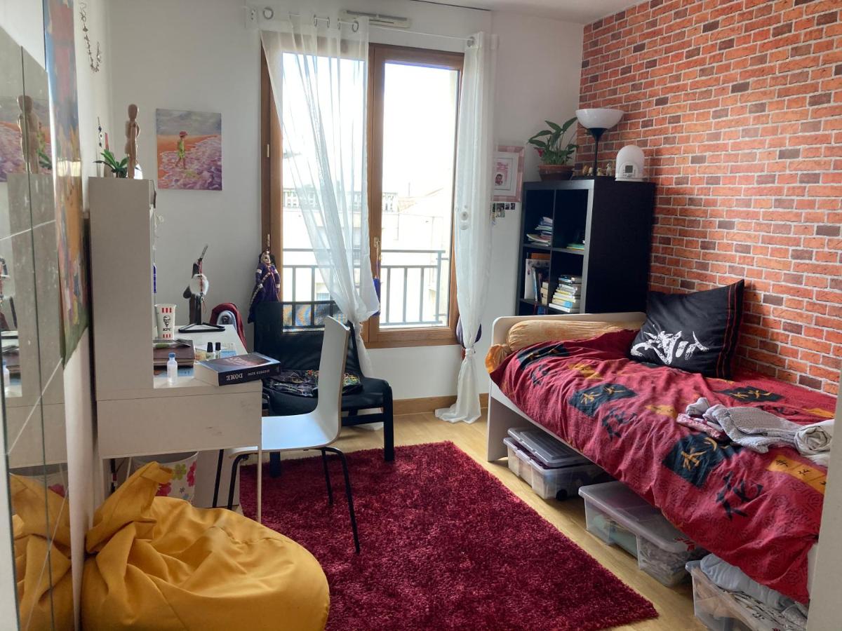 Grand F4 près de Paris avec une belle vue - Housity