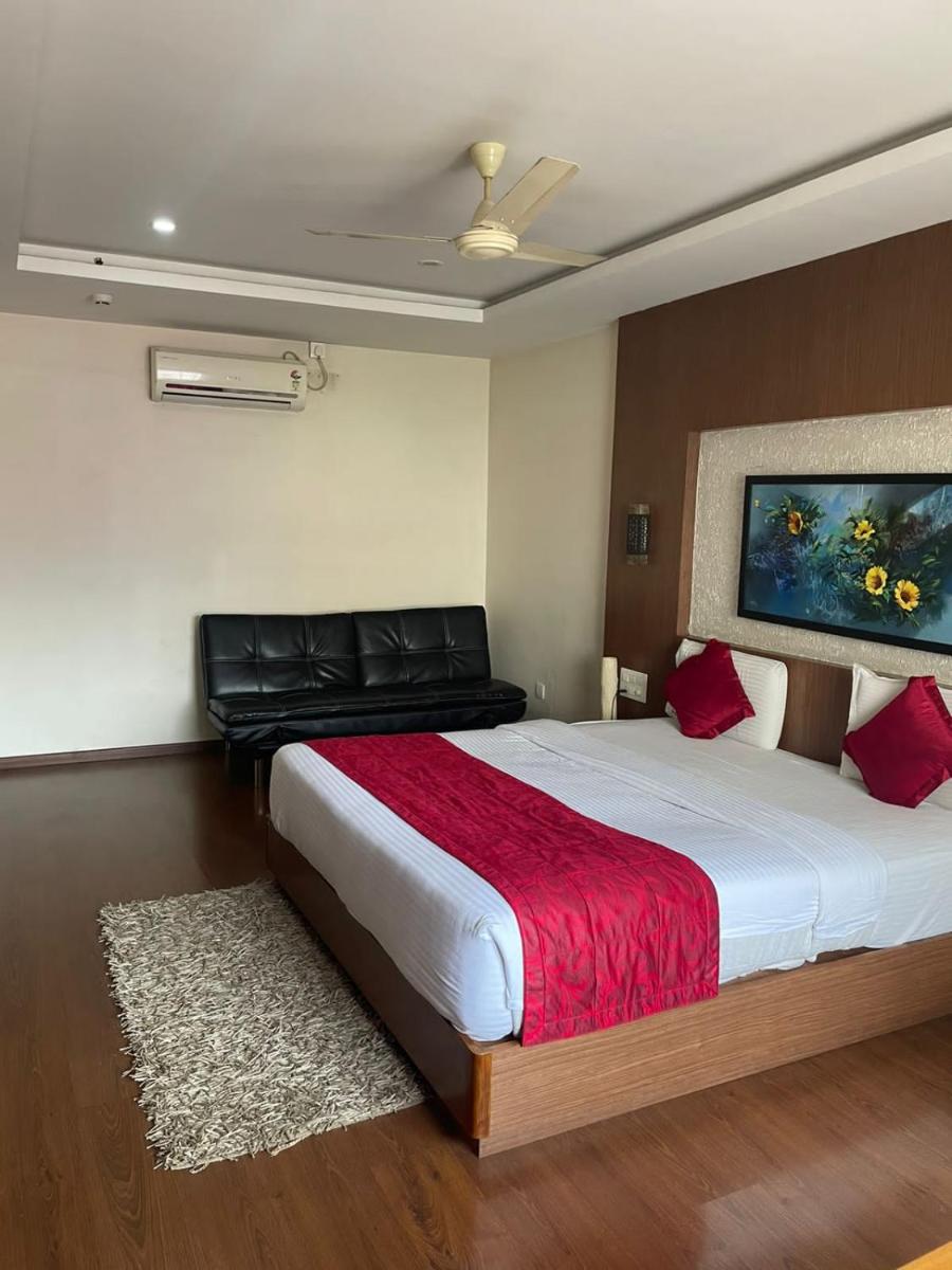 The Lotus Boutique Hotel - Housity