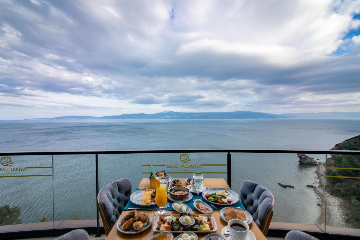 BLUE MUDANYA HOTEL - Housity