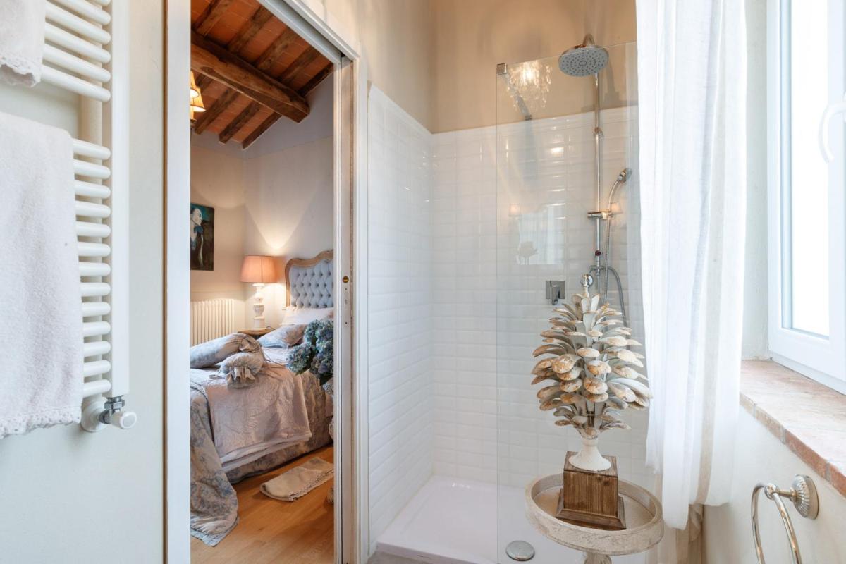Villa Gianna, the Secret Interior Designer's Private Retreat with Pool - Housity