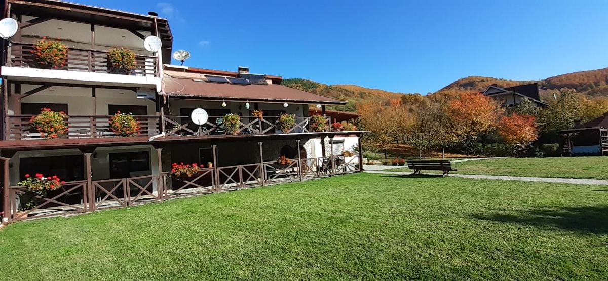 Cabana Poiana Galdei - Housity