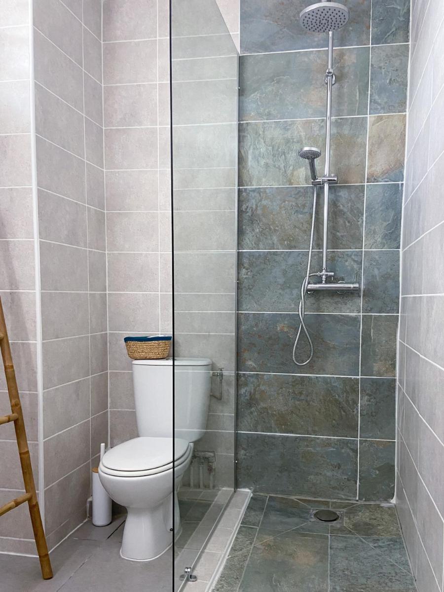 Un Palmier dans la chambre, studio de standing - Housity