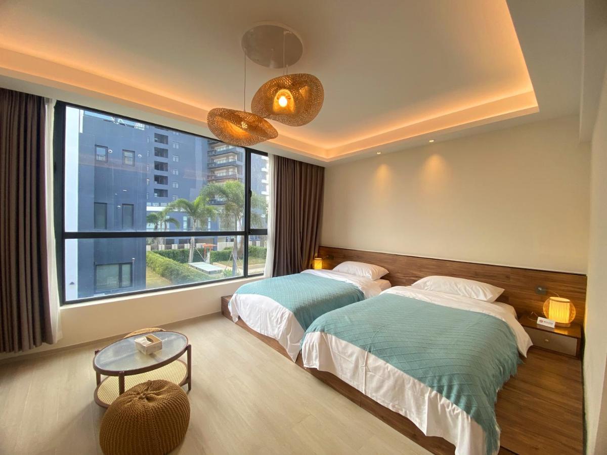 Shuang yue wan hai wan li yi cheng du jia jiu dian weiyuan - Housity
